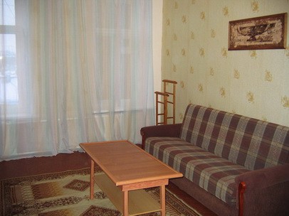 Светлая уютная комната 18 м2 посуточно в центре санкт-петербурга