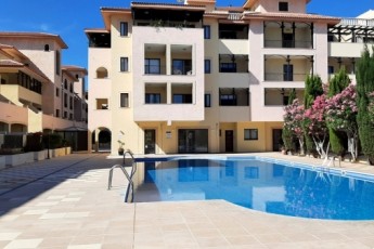 Двухкомнатная квартира рядом с удобствами и пляжем в Пафосе-Кипр