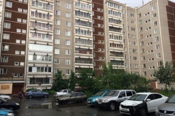 Продам 2-комнатную квартиру на Сортировке